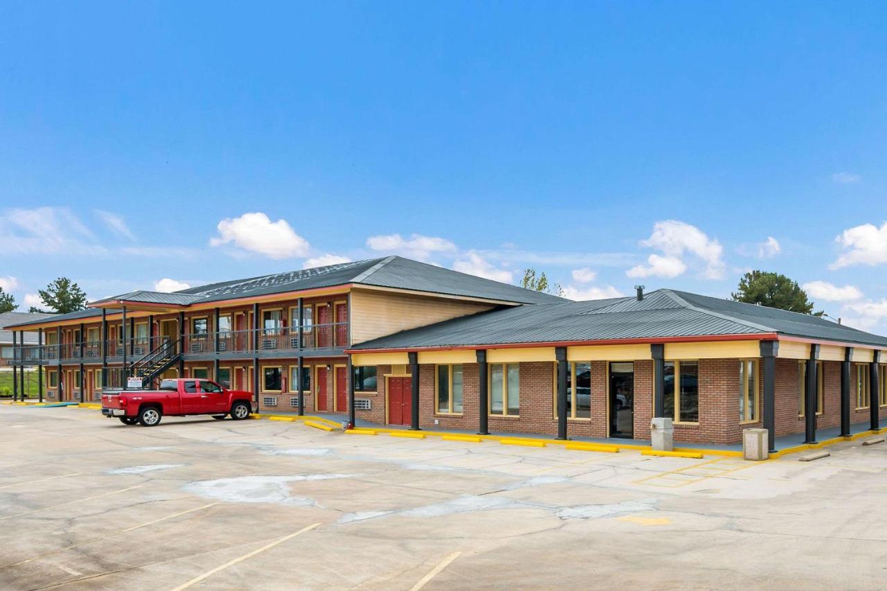 Econo Lodge Russellville Екстериор снимка