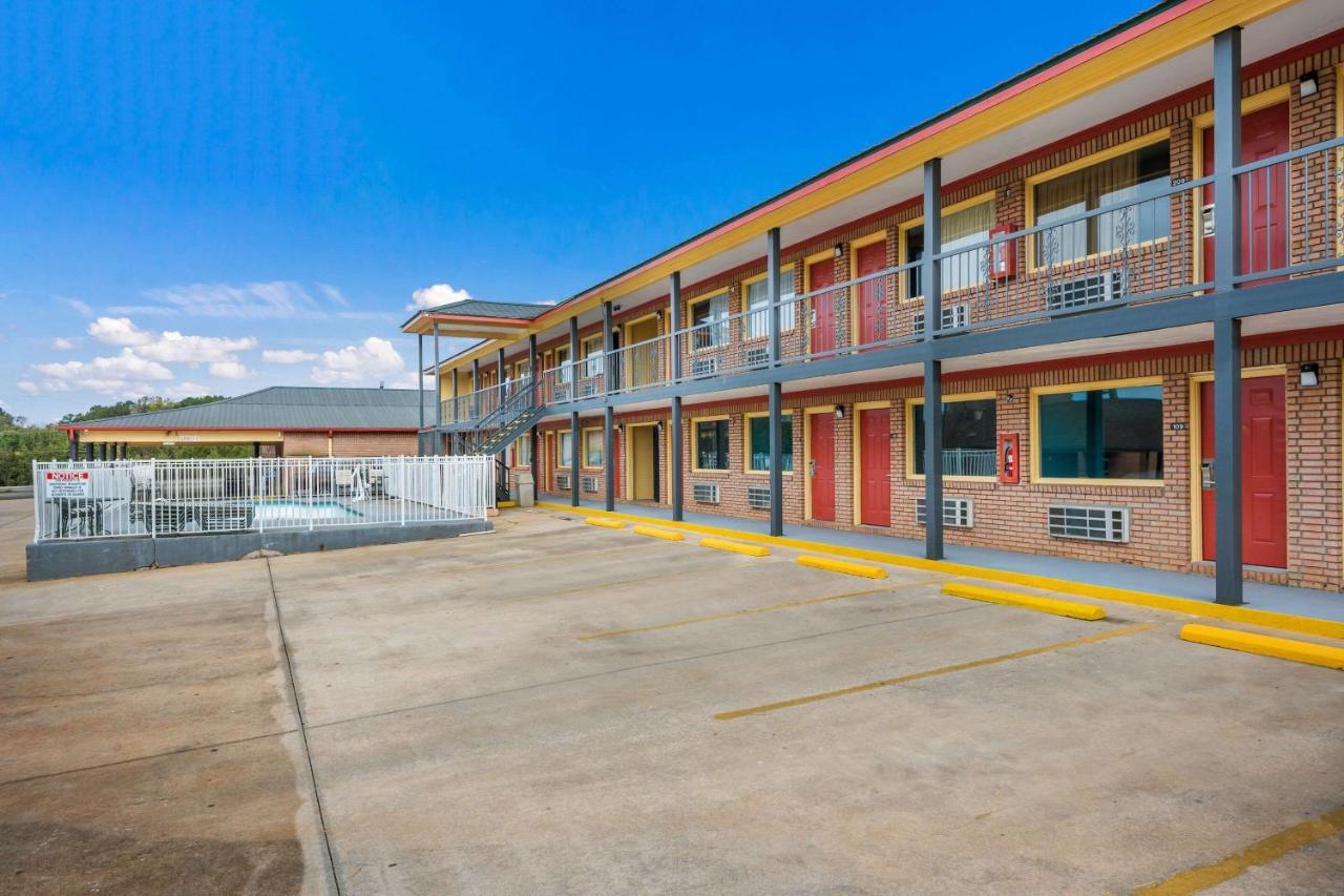 Econo Lodge Russellville Екстериор снимка